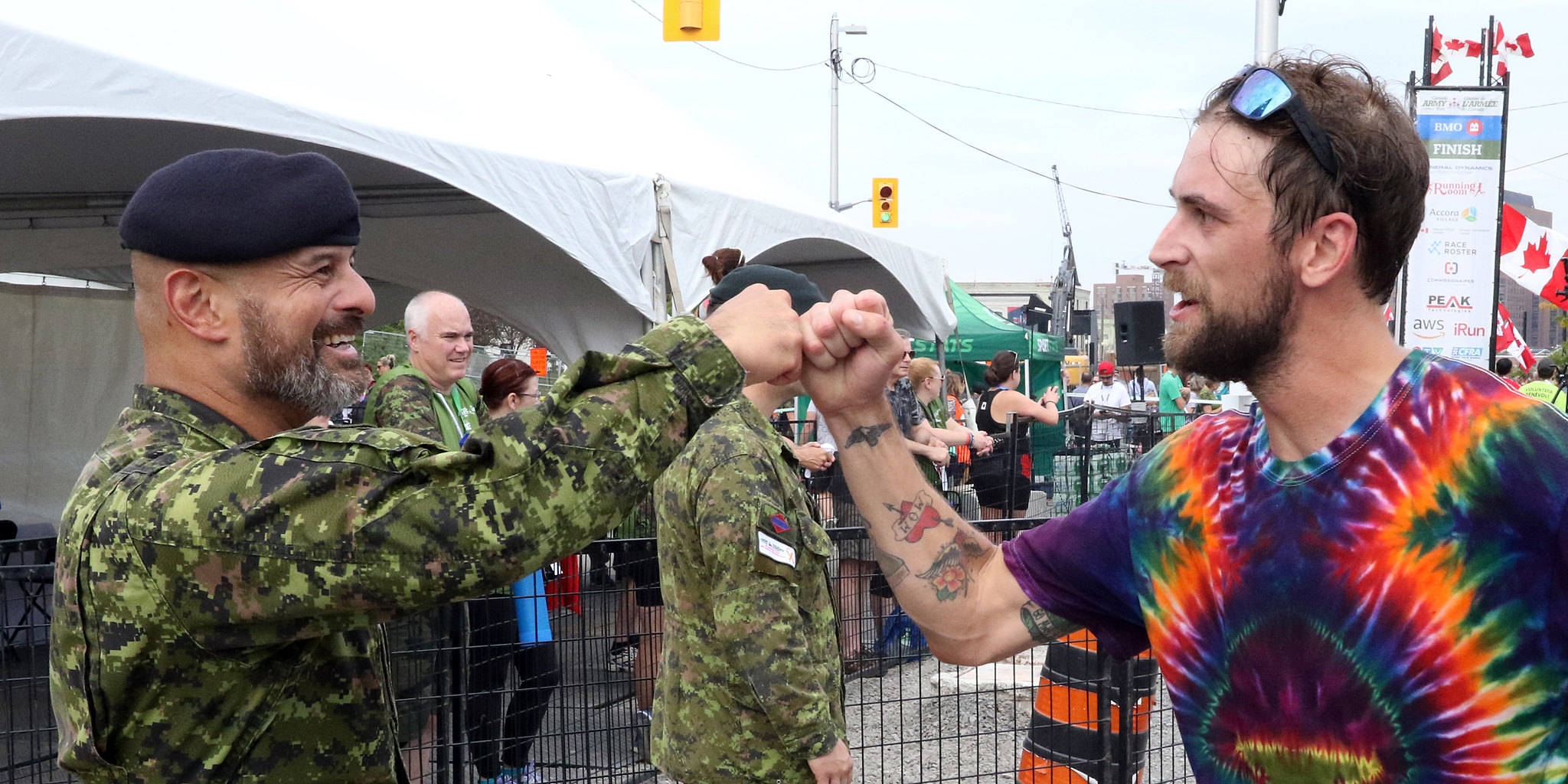 2019 Race director giving fits bump to 2019 canada army run partiicpant